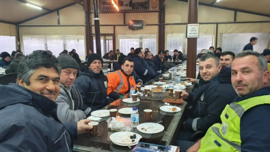 Başkan Talay Belediye Personellerimiz ile kahvaltıda buluştu