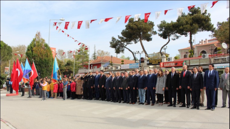 23 Nisan Ulusal Egemenlik ve Çocuk Bayramı Kutlandı