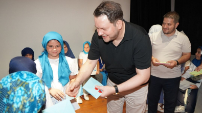Kur’an Kursu Yaz Dönemi Kapanış Programı’na katılarak öğrencilerimizin heyecanına, ailelerin gururuna ortak olduk.