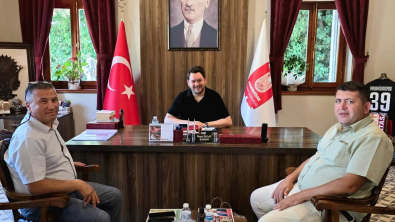 Lüleburgaz Tarım Kredi Kooperatifi Başkanımız Caner Şişman ve Müdürümüz Muzaffer İnan bizlere ziyarette bulundular.