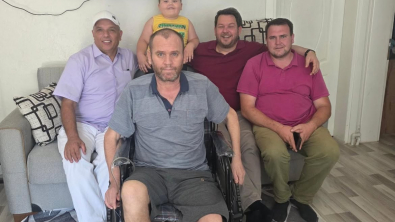 Pınarhisar Kuşçular Derneği Başkanımız Osman Topçu ile birlikte, geçirdiği rahatsızlık sonrası ameliyat olan Serkan Can abimizi ziyaret ettik.