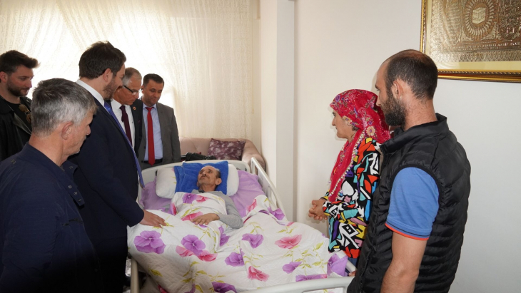 Başkan Talay Hasta Ziyareti Yaptı