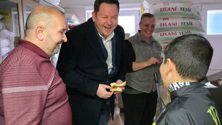 Esnafımızla ve vatandaşlarımızla bir araya geldik, hasbihal ettik.