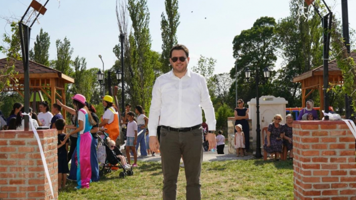 Söz verdik, yaptık.