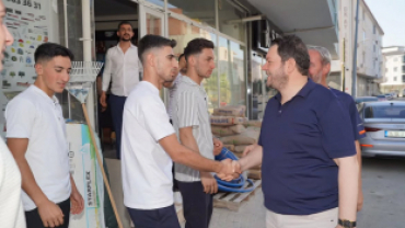 Esnaf Kahvaltısı, tüm esnaflarımıza hayırlı ve bereketli kazançlar diliyorum.