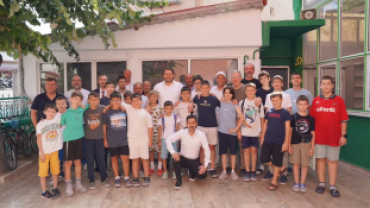 Esnaflarımızın talep ve önerilerini dinleyerek ilçemiz üzerine samimi bir sohbet gerçekleştirdik.