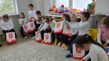 Yıldız Anaokulu’nu ziyaret ederek okul yönetimimiz ve öğretmenlerimizle bir araya geldik.