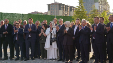 Özel bireylerimizle ve büyük bir özveriyle görev yapan personelimizle bir araya gelerek hasbihal ettik.