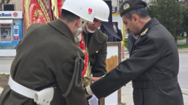 18 Mart Şehitler Günü ve Çanakkale Zaferi’nin 111. yıl dönümü kapsamında düzenlenen anma programı, büyük bir saygı, vakar ve duygu yoğunluğu içerisinde gerçekleşti.
