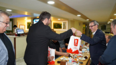 19 Ekim Muhtarlar Günü münasebetiyle Kaymakamımız Sayın Enver Özderin ve kıymetli muhtarlarımızla bir araya geldik.