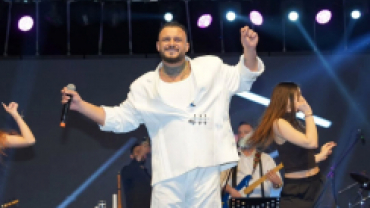 19 Mayıs coşkumuzu bizlerle paylaşan tüm hemşehrilerimize ve bu geceye değer katan Pau’ya teşekkür ediyoruz.