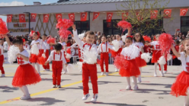 23 Nisan Ulusal Egemenlik ve Çocuk Bayramımız Kutlu Olsun.