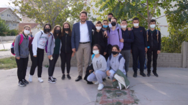 Başkan Talay Okul çıkışı Anadolu Lisesi Öğrencilerimiz ile bir araya geldi.