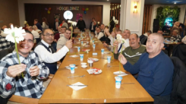 3 Aralık Dünya Engelliler Günü kapsamında ilçemizdeki özel bireylerimizi Pınarhisar Millet Kafe ve Restoran’da misafir ettik.