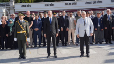 30 Ağustos Zafer Bayramı’nın yıl dönümü, ilçemizde düzenlenen tören ve etkinliklerle büyük bir gurur ve coşkuyla kutlandı.