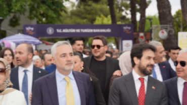 32. Uluslararası Kırklareli Karagöz Kültür, Sanat ve Kakava Festivali’nin açılış kortejine katılım sağladık.