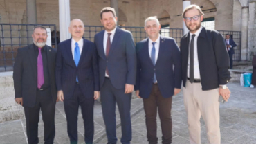 Cumhurbaşkanımız Sayın Recep Tayyip Erdoğan’ın teşrifleriyle Babaeski’mizde gerçekleştirilen Çerkezköy–Kapıkule Hızlı Tren Hattı açılış törenine katılarak bu tarihi ana tanıklık ettik.