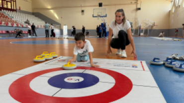 Ailemle El Ele Floor Curling Zafer Kupası Turnuvası