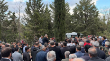AK Parti Lüleburgaz İlçe Başkanımız Sayın Abdussamed Kayalı’nın kıymetli abisi merhum Serhat Kayalı’nın cenaze törenine katılarak, Kayalı ailesinin acısını paylaştık.