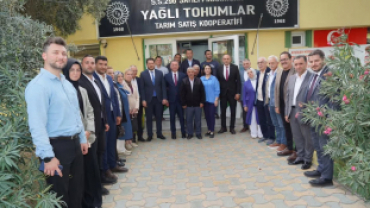 AK Parti MKYK Üyemiz, 25. Dönem Sinop Milletvekilimiz Sayın Cengiz Tokmak ve teşkilat mensuplarımızla birlikte S.S. 296 Sayılı Pınarhisar Yağlı Tohumlar Tarım Satış Kooperatifimizi ziyaret ettik.