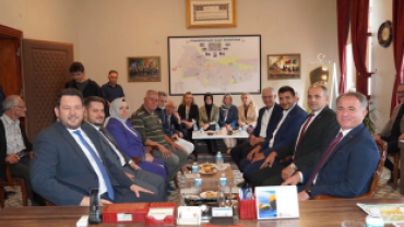 AK Parti MKYK Üyemiz, 25. Dönem Sinop Milletvekilimiz Sayın Cengiz Tokmak’ı ve kıymetli teşkilat mensuplarımızı belediyemizde misafir ettik.