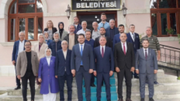 AK Parti MKYK Üyemiz, 25. Dönem Sinop Milletvekilimiz Sayın Cengiz Tokmak’ı ve kıymetli teşkilat mensuplarımızı belediyemizde misafir ettik.