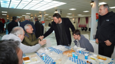 Pınarhisar Kuşçular Derneğimiz tarafından düzenlenen iftar programında, kıymetli dernek üyelerimizle bir araya gelerek oruçlarımızı hep birlikte açtık.