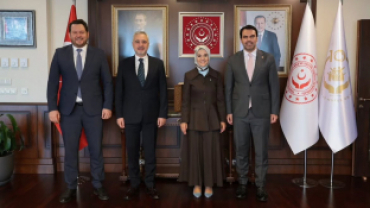 İnsanı merkeze alan, erişilebilir ve güçlü bir Pınarhisar’ı hep birlikte inşa ediyoruz.