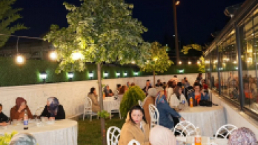 Anneler Günü’ne özel düzenlediğimiz programımızda kıymetli annelerimiz ve anne adaylarımızla bir araya gelmenin mutluluğunu yaşadık.