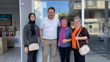 Balıklı Esnafımızı ve vatandaşlarımızı ziyaret edip hal hatırlarını sorduk. Tüm esnafımıza hayırlı ve bereketli kazançlar dileriz.