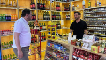 Balıklı Esnafımızı ve vatandaşlarımızı ziyaret edip hal hatırlarını sorduk. Tüm esnafımıza hayırlı ve bereketli kazançlar dileriz.