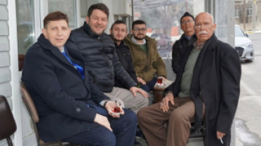 Bayram namazımızı Beşyol 100. Yıl Camii’nde eda ettikten sonra, kıymetli hemşehrilerimizle ve cami cemaatimizle bayramlaştık.