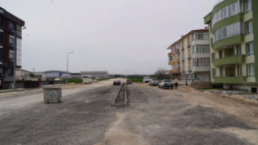 Belediye Başkan Vekilimiz Cem Duralı, Belediye Başkan Yardımcımız Serhat Özgen ve Meclis Sayın Samet Ekim ile birlikte ilçemizde devam eden çalışmaları yerinde inceleyerek yürütülen faaliyetler hakkında değerlendirmelerde bulundu.