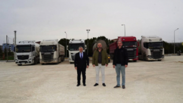 Belediye Başkan Vekilimiz Cem Duralı, Belediye Başkan Yardımcımız Serhat Özgen ve Meclis Sayın Samet Ekim ile birlikte ilçemizde devam eden çalışmaları yerinde inceleyerek yürütülen faaliyetler hakkında değerlendirmelerde bulundu.