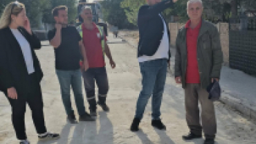 Beylik Mahallesi 504. Sokak’ta devam eden kilit taşı üstyapı çalışmalarını yerinde inceledik.