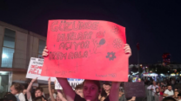 Biz Hazırız İrem Derici Ya Siz..