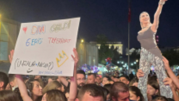 Biz Hazırız İrem Derici Ya Siz..