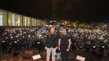 Bugün festivalimizin son gününde, Türk müziğinin genç yıldızlarından Semicenk sahnemizi şarkıları ve enerjisiyle doldurdu