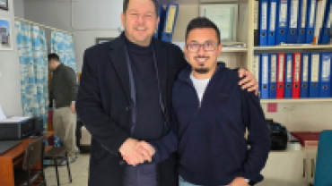 Cuma namazı sonrası esnaf ve vatandaşımızı ziyaret ederek hal hatırlarını sorduk.