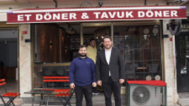 Kardeşlerimize yeni iş yerlerinin hayırlı olmasını diliyor, emeklerinin karşılığını fazlasıyla alacakları, bereketli ve başarılı bir çalışma hayatı temenni ediyorum.