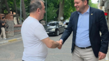 Esnaf ve Vatandaşlarımızı ziyaret ederek, hal ve hatırını sorup sohbet ettik.
