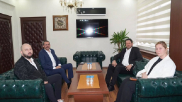 Pınarhisar’ımızın geleceğine değer katacak projelerimizi, güçlü koordinasyon ve ortak çalışma anlayışıyla hayata geçirmeye devam ediyoruz.