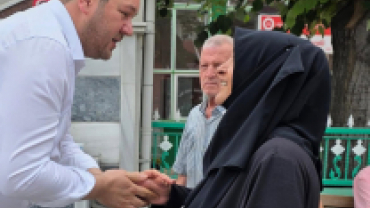 Geçtiğimiz yıl ebediyete intikal eden belediye personelimiz Yasin Demir için düzenlenen mevlit programına katılım sağladık.