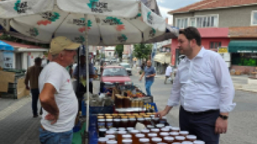 Geçtiğimiz yıl ebediyete intikal eden belediye personelimiz Yasin Demir için düzenlenen mevlit programına katılım sağladık.