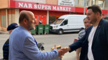 Hafta sonu mesaimizde esnaf ve vatandaşlarımızla bir araya gelerek hal ve hatırlarını sorduk.