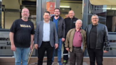 Hafta sonu mesaimizde ilçemizdeki esnaflarımızı ve vatandaşlarımızı ziyaret ederek hal ve hatırlarını sorduk.