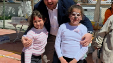 İbrahim Dalkılıç İlkokulu tarafından düzenlenen Lezzet Kermesi ve Çocuk Şenliği programına katılarak öğrencilerimizin, öğretmenlerimizin ve velilerimizin bir araya geldik.