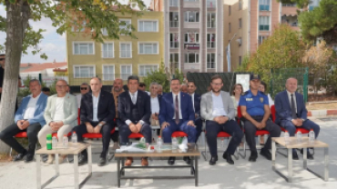 İlköğretim Haftası dolayısıyla düzenlenen kutlama programı gerçekleştirildi.