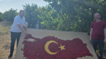 Pınarhisarımızın bereketli topraklarında emekle, alın teriyle üretim yapan tüm çiftçilerimizin her zaman yanındayız.