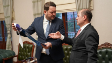 İlimize teşrif eden Adalet Bakanımız Sayın Yılmaz Tunç ile Kırklareli Valiliğimizde bir araya geldik.